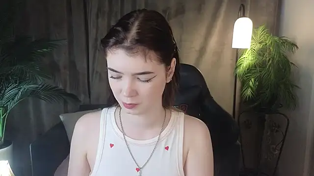Snapshot of MelissaMay__ chatting on 22, 5, 2026 MelissaMay online show from 22, 5, 2026