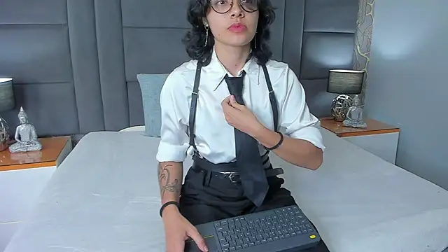 scarleth blaze online show from 31, 7, 2026