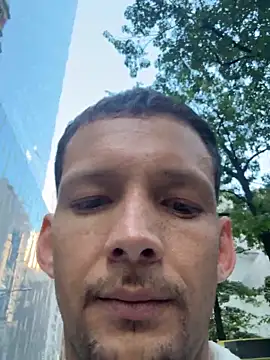 Snapshot of edwardhomp chatting on 3, 6, 2026 edwardhomp online show from 3, 6, 2026