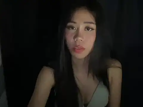 amberluiss online show from 22, 6, 2026