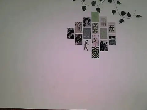 Snapshot of suzan_melly chatting on 25, 6, 2026 suzan melly online show from 25, 6, 2026
