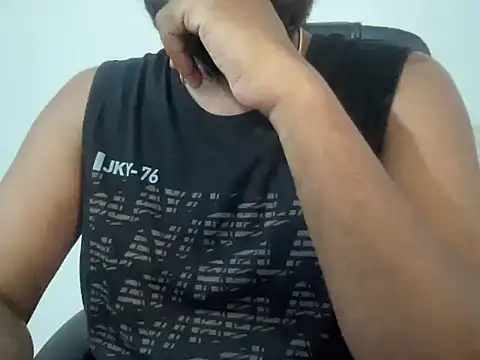 incestfukcerr online show from 1, 7, 2026