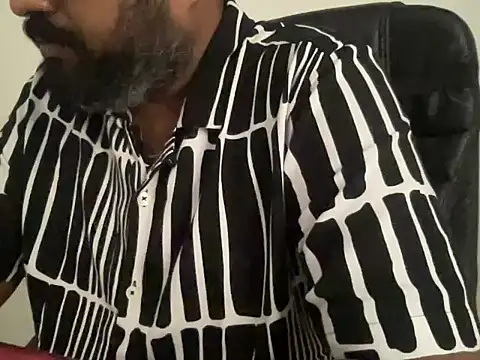 incestfukcerr online show from 14, 7, 2026