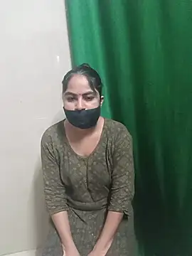 Snapshot of sakshi_moni chatting on 14, 7, 2026 sakshi moni online show from 14, 7, 2026