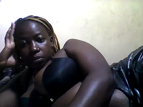 Snapshot of sexybrenny chatting on 27, 5, 2026 sexybrenny online show from 27, 5, 2026