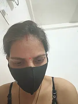 Snapshot of Neha-ji chatting on 1, 6, 2026 Neha-ji online show from 1, 6, 2026