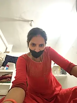 Snapshot of Neha-ji chatting on 6, 7, 2026 Neha-ji online show from 6, 7, 2026