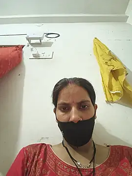 Snapshot of Neha-ji chatting on 6, 7, 2026 Neha-ji online show from 6, 7, 2026