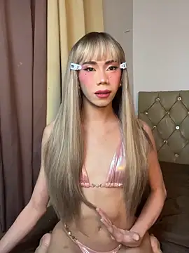 CassandraLovve online show from 17, 6, 2026
