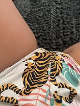 elizabethenglishrosey online show from 21, 6, 2026