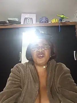 zeebighips online show from 5, 7, 2026