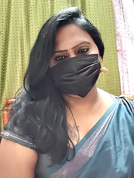 Snapshot of Meera_mia chatting on 11, 7, 2026 Meera mia online show from 11, 7, 2026