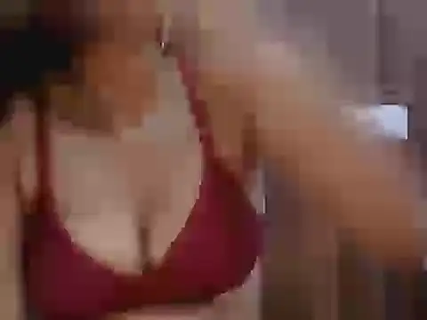 Snapshot of Himanshi_Singh chatting on 4, 6, 2026 Himanshi Singh online show from 4, 6, 2026