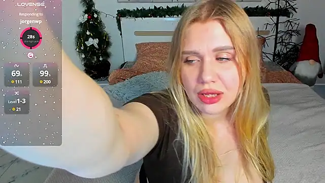 Snapshot of Sky_BlondeX chatting on 26, 12, 2024 Sky BlondeX online show from 26, 12, 2024