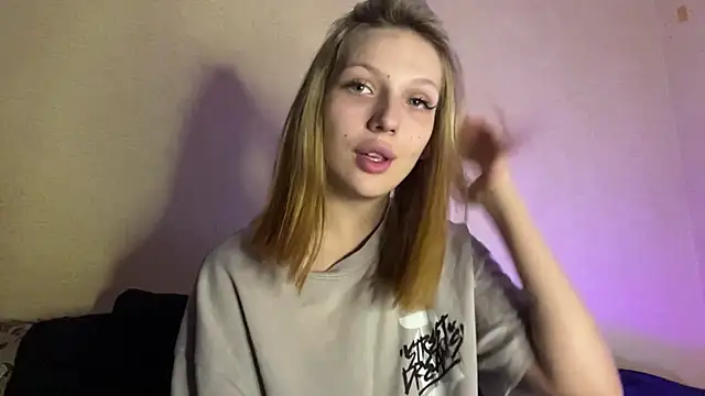 xXMelanieseXx online show from 20, 7, 2026