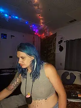 Snapshot of Neon_Muse chatting on 27, 7, 2026 Neon Muse online show from 27, 7, 2026