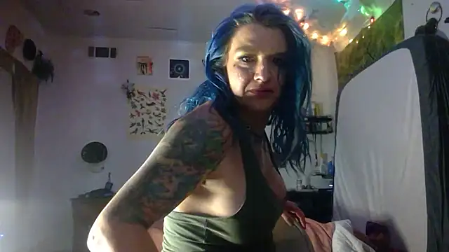 Snapshot of Neon_Muse chatting on 28, 7, 2026 Neon Muse online show from 28, 7, 2026