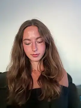 Snapshot of gymgirllaura chatting on 23, 7, 2026 gymgirllaura online show from 23, 7, 2026