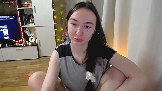 Maryana Ro online show from 15, 3, 2026