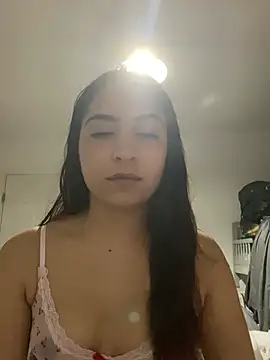 Snapshot of naomiiii55 chatting on 19, 6, 2026 naomiiii55 online show from 19, 6, 2026
