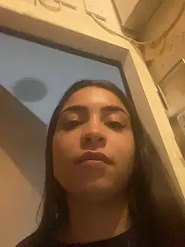 Snapshot of naomiiii55 chatting on 5, 7, 2026 naomiiii55 online show from 5, 7, 2026