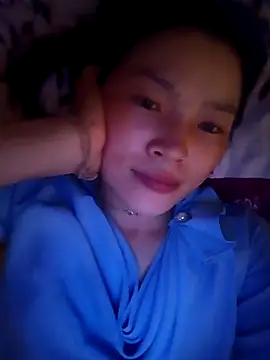 Snapshot of Fjnzjk chatting on 5, 7, 2026 Fjnzjk online show from 5, 7, 2026