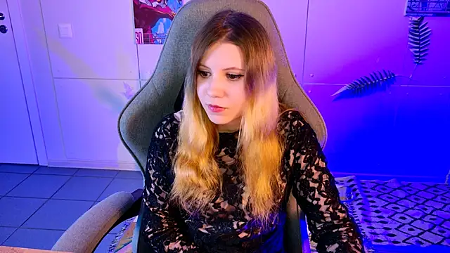 LilitEverly online show from 26, 7, 2026