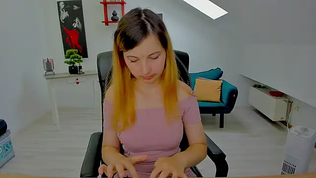 CamelliaStone online show from 7, 7, 2026