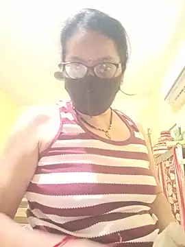 Snapshot of hi-bhabhi chatting on 22, 6, 2026 hi-bhabhi online show from 22, 6, 2026