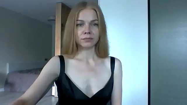 Tina5394 online show from 15, 7, 2026