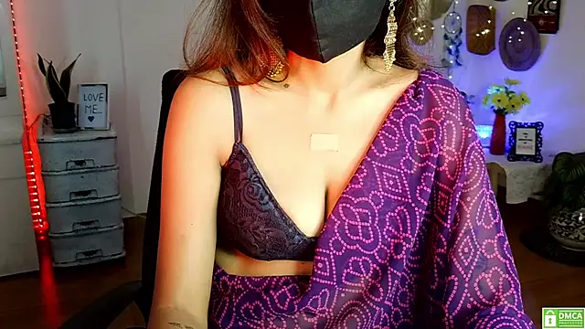 Yalinahotty online show from 9, 6, 2026