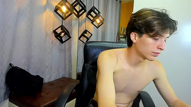 Snapshot of Marcoviolet chatting on 19, 6, 2026 Marcoviolet online show from 19, 6, 2026