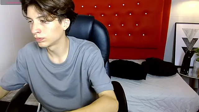 Snapshot of Marcoviolet chatting on 21, 6, 2026 Marcoviolet online show from 21, 6, 2026