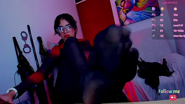 Betrisha online show from 28, 7, 2026