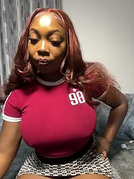 Hot Candyy  online show from 14, 6, 2026