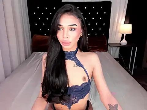 Snapshot of Herecummsamara69 chatting on 10, 6, 2026 Herecummsamara69 online show from 10, 6, 2026
