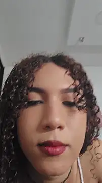 lilith isabella25 online show from 15, 6, 2026