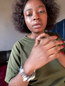 HotGarotinha online show from 28, 6, 2026