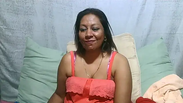 IndianSexyMilf69 online show from 7, 7, 2026