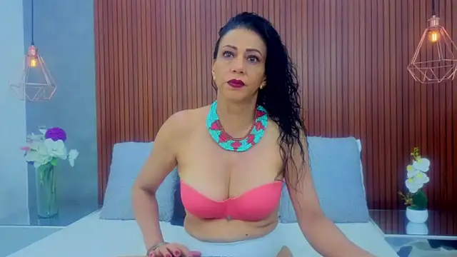 Velvet Luxx online show from 3, 7, 2026