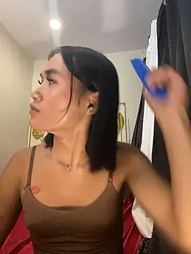 bigcock janine online show from 25, 6, 2026