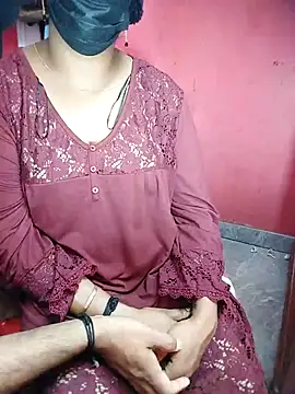 Snapshot of mallu_bindhu chatting on 8, 8, 2026 mallu bindhu online show from 8, 8, 2026