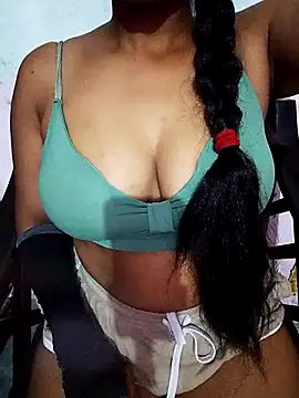 Snapshot of sexy_kajal9 chatting on 16, 6, 2026 sexy kajal9 online show from 16, 6, 2026