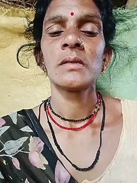 Snapshot of Cut_umang74 chatting on 16, 7, 2026 Cut umang74 online show from 16, 7, 2026