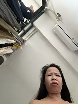 Snapshot of honghong_mother chatting on 29, 6, 2026 honghong mother online show from 29, 6, 2026