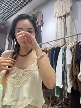 Snapshot of honghong_mother chatting on 6, 7, 2026 honghong mother online show from 6, 7, 2026