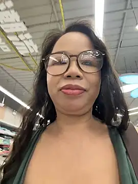 Snapshot of honghong_mother chatting on 15, 7, 2026 honghong mother online show from 15, 7, 2026