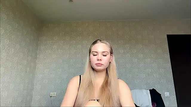 Cary blonde online show from 15, 6, 2026