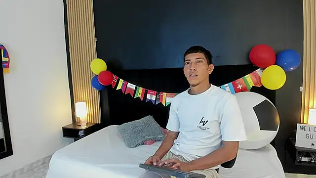 DILANX18 online show from 23, 6, 2026