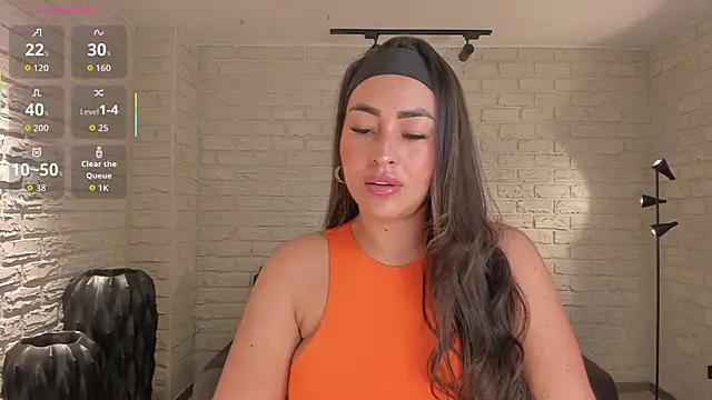 VictoriaBennetX online show from 13, 7, 2026